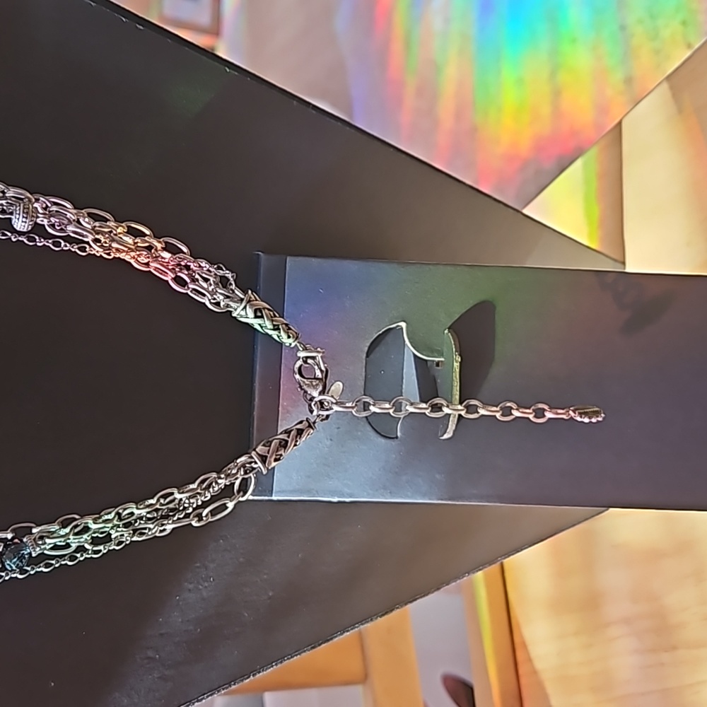 Premier Necklace - Picture 3 of 3